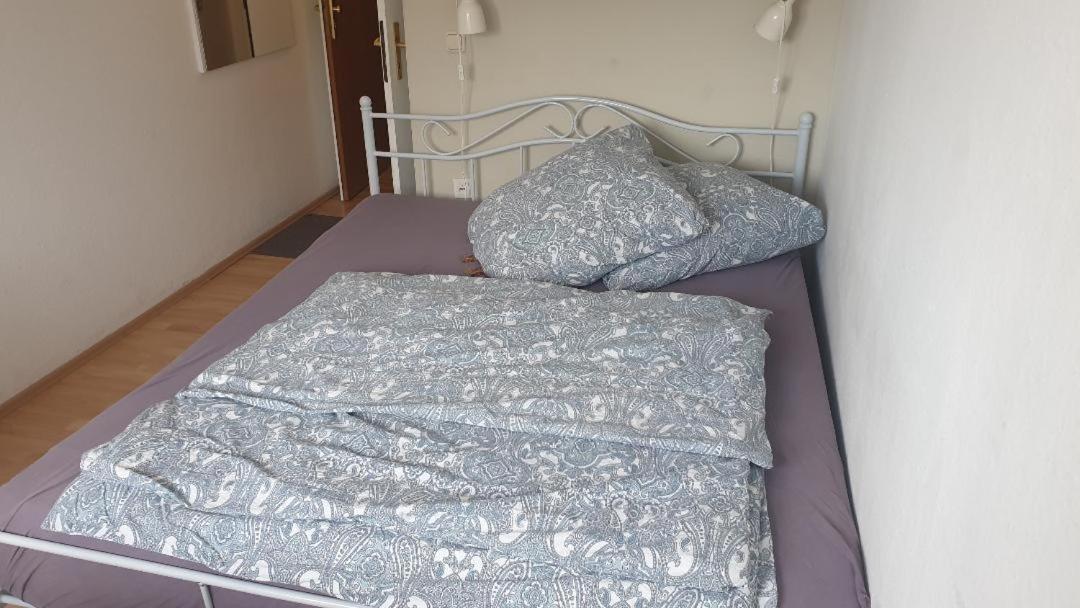 Rooming24, Kleine Pension Любек Екстер'єр фото