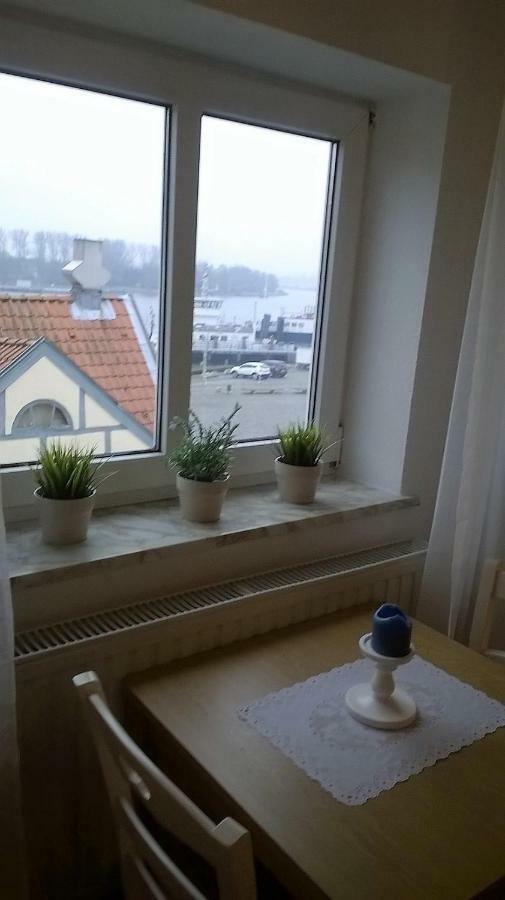 Rooming24, Kleine Pension Любек Екстер'єр фото